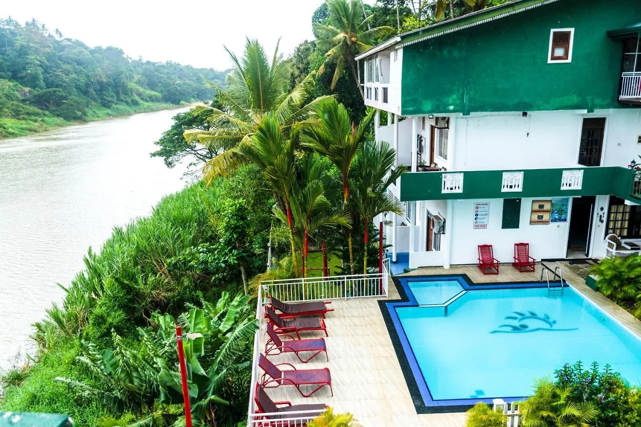 Kandy Riverside Villa Hotel